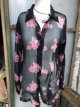 t2 zwarte transp bloes met bloem Mooie transparante zwarte blouse met bloemen T2